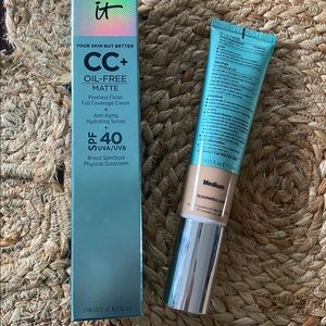 IT cosmetics CC cream in medium. New!